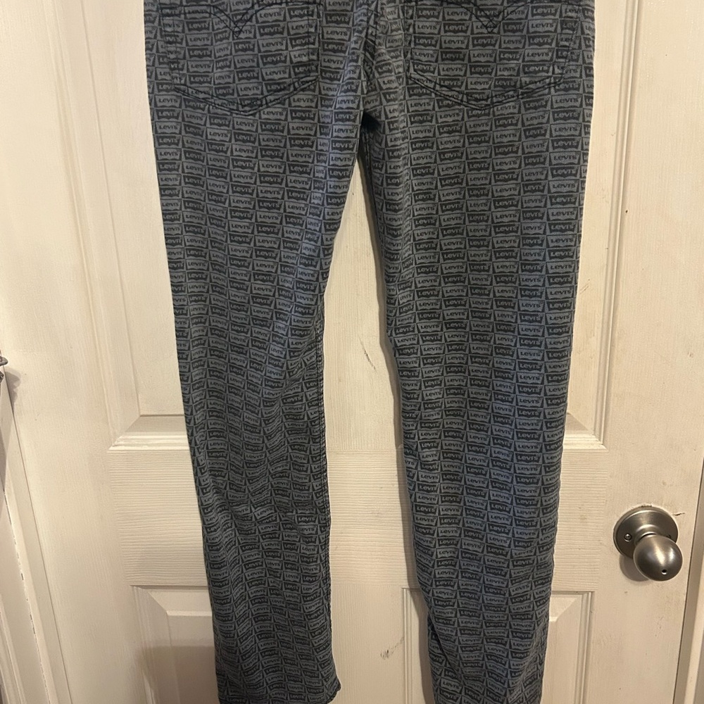 Levi's Black and Gray Patterned Jeans‎